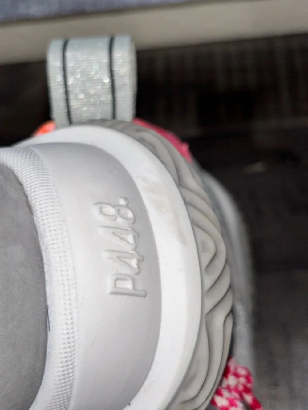 P448 Luke sneakers New without Box  Womens SZ 39​